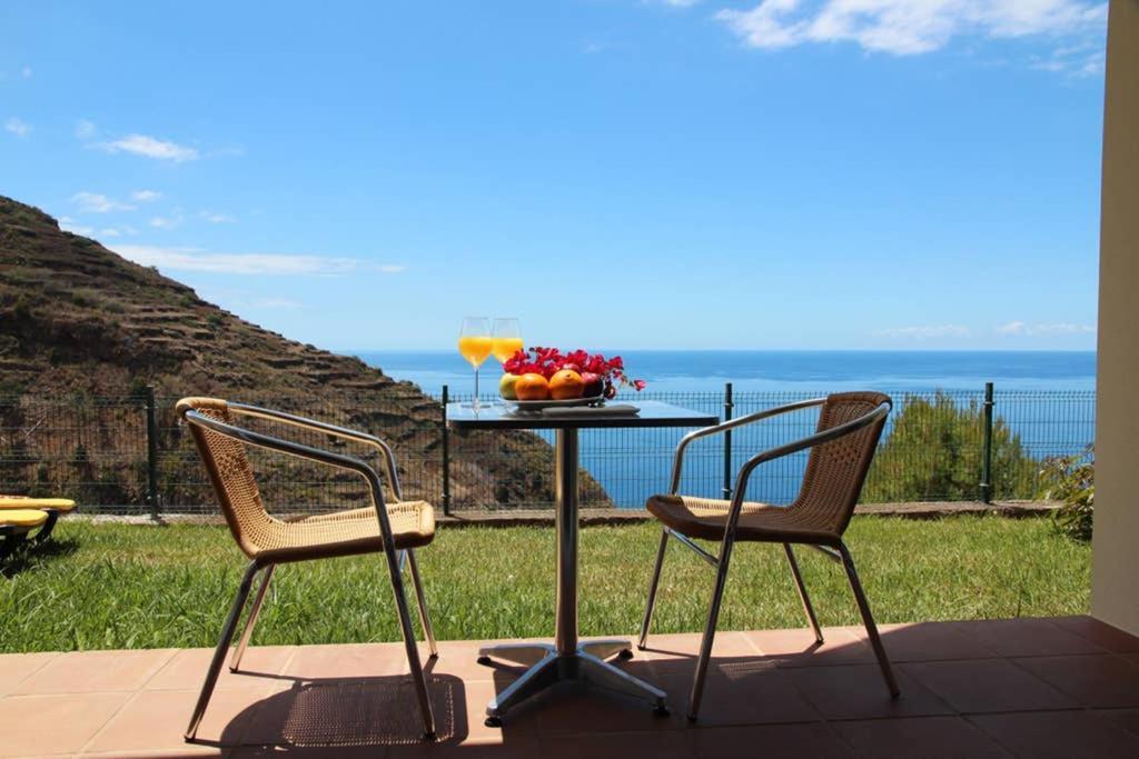 Appartamento Apartamento MAR AZUL Calheta  Esterno foto