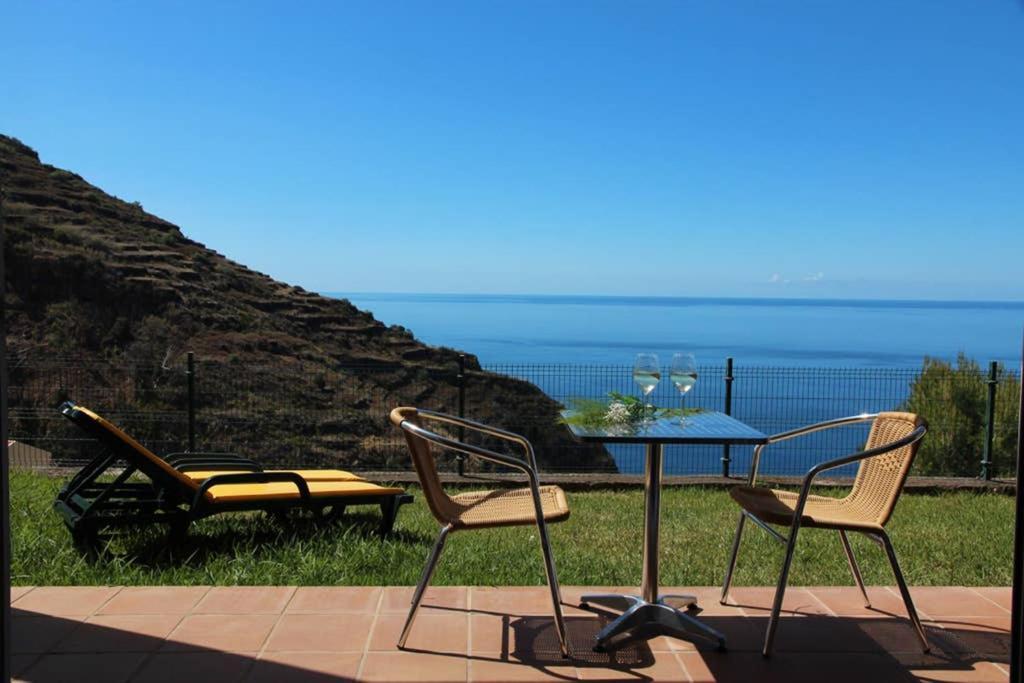 Appartamento Apartamento MAR AZUL Calheta  Esterno foto